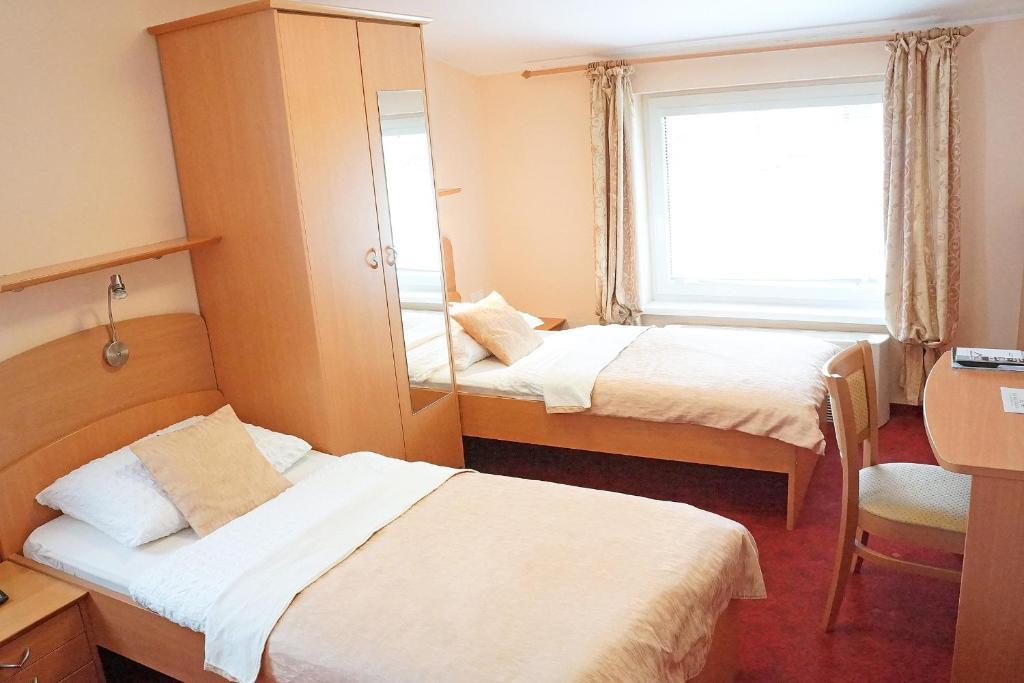 Guest House Pri Gondoli Maribor Buitenkant foto