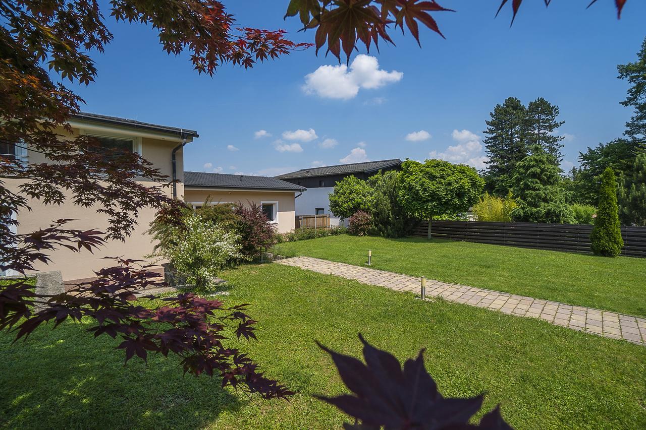 Guest House Pri Gondoli Maribor Buitenkant foto